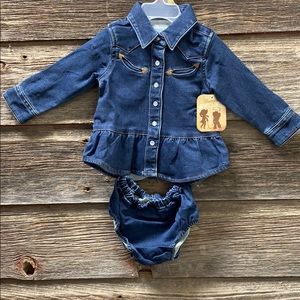 Wrangler Infant Girls Denim L/S Top & Diaper Set